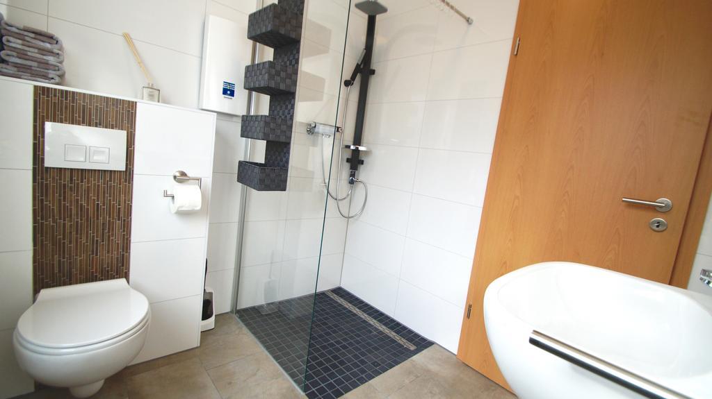 Gl1 Lägenhet Bergisch Gladbach Exteriör bild